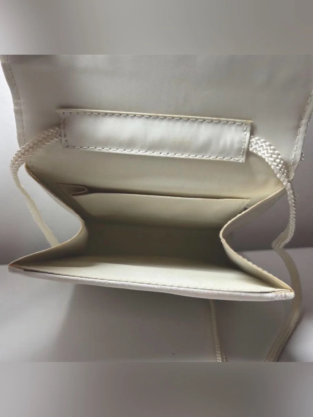 Vintage White Satin and Beaded Square Formal Shoulder Bag